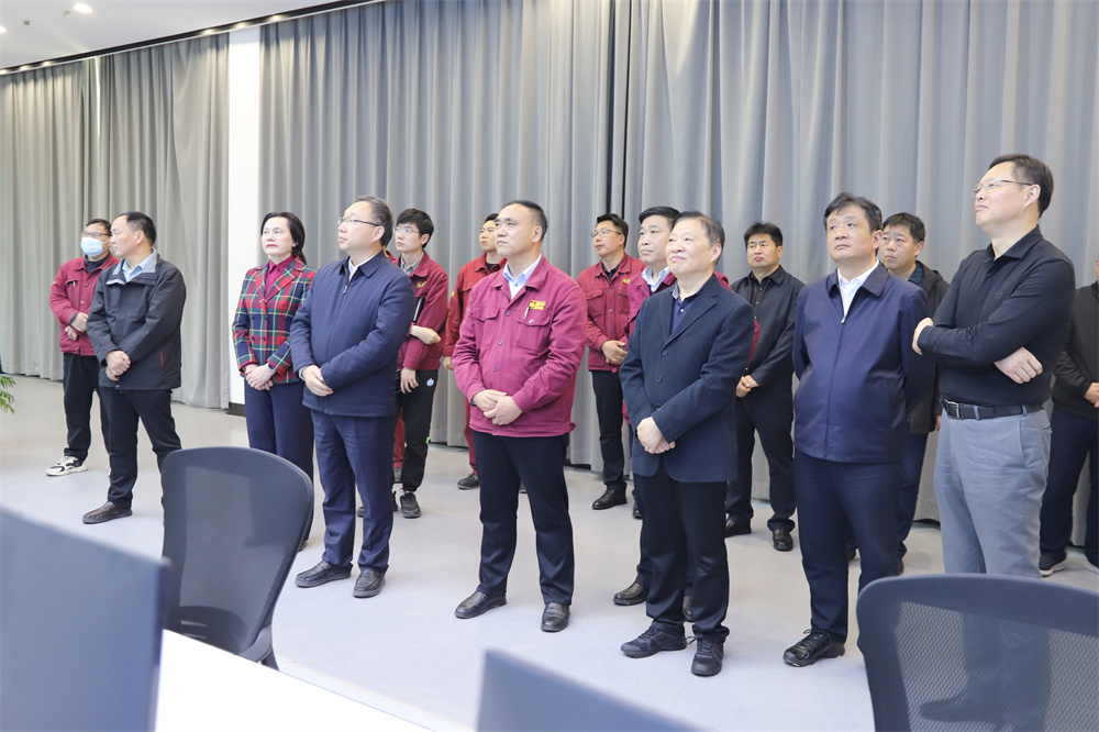 市政協(xié)主席戚壽余來(lái)淮鋼走訪調(diào)研